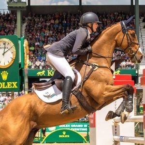 Meet your Posher, Avery